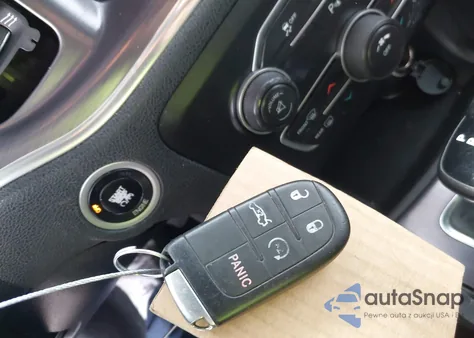 2015 Dodge Charger Se z USA, uszkodzony, nr VIN 2C3CDXBG4FH726795